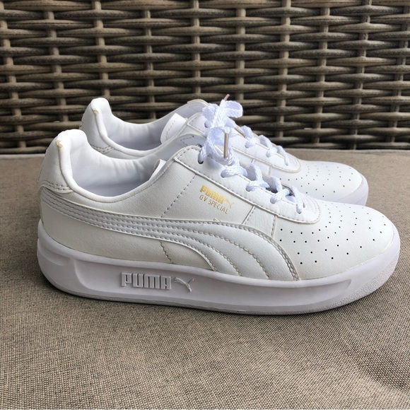PUMA GV SPECIAL Kid’s Sneakers Size 3C - Picture 1 of 11